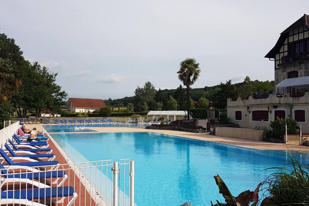 Mon Chalet En Ariege Avec Piscine Daumazan-sur-Arize Ngoại thất bức ảnh